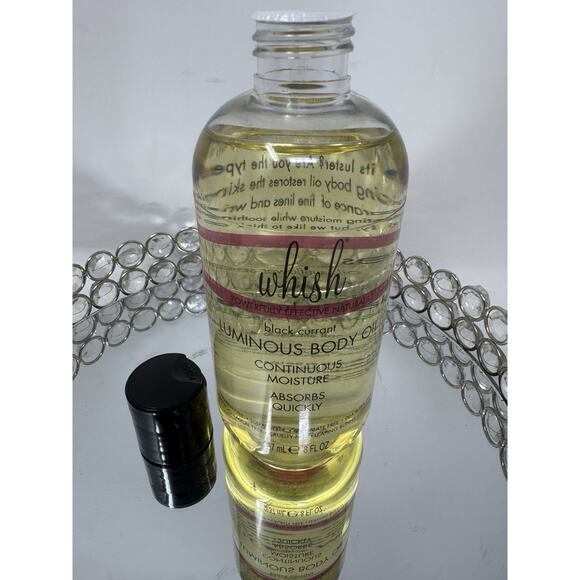 Whish Black Currant Luminous Body Oil 8 fl oz - Picture 2 of 5